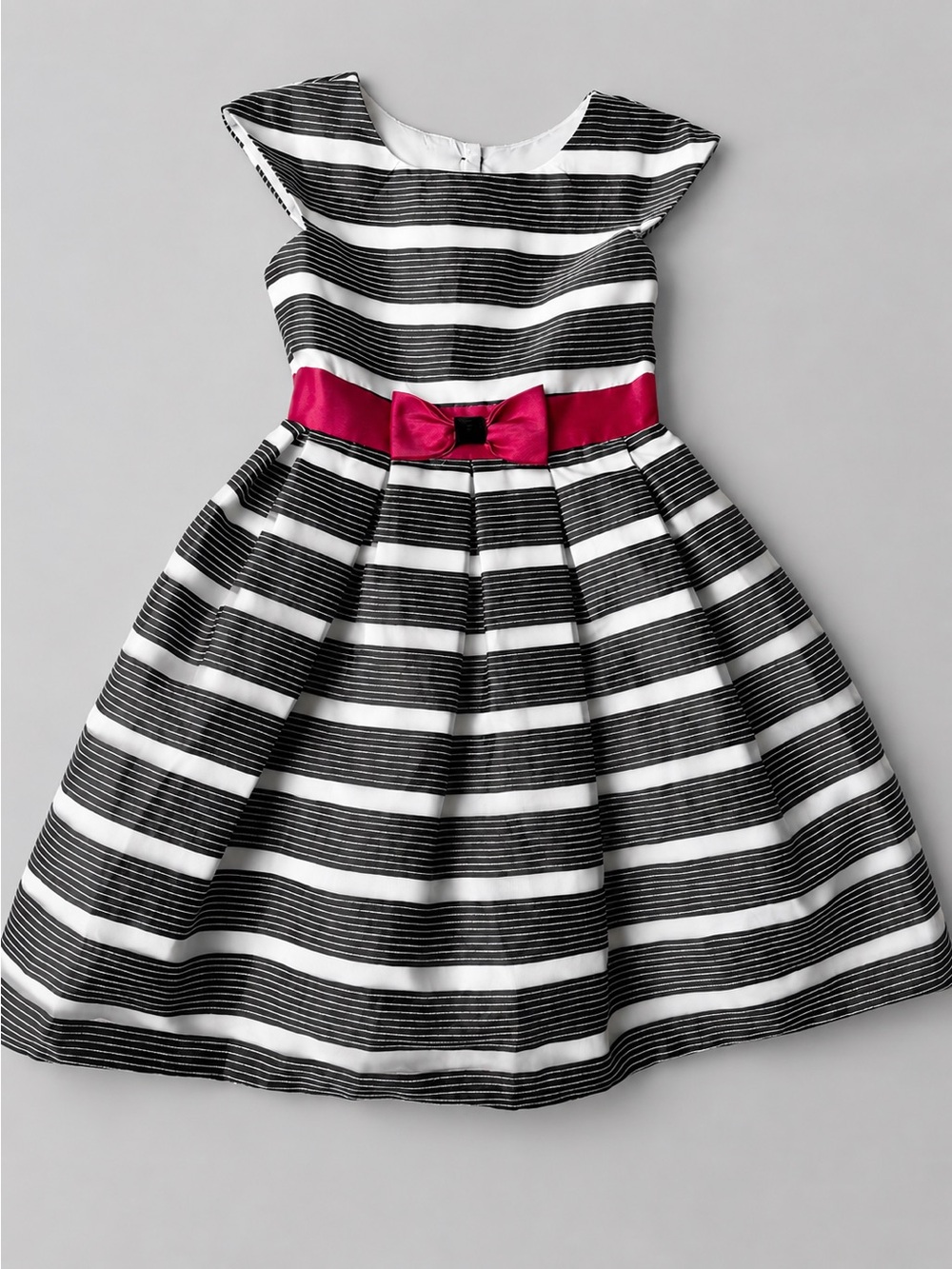 JONA MICHELLE Black & White Striped Dress with Fuchsia Bow Girl US Size 6